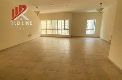 Apartment - 3 Bedrooms - 3 Bathrooms for rent in Al Majaz 3 - Al Majaz - Sharjah