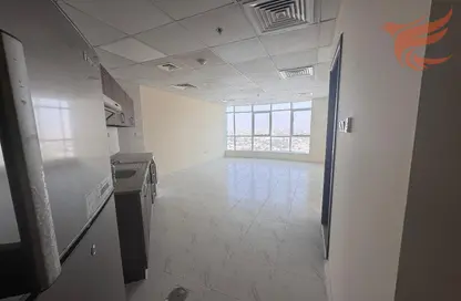 Apartment - Studio - 1 Bathroom for rent in RAK Tower - Al Seer - Ras Al Khaimah