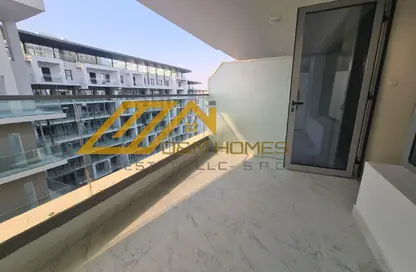 Apartment - 2 Bedrooms - 3 Bathrooms for sale in Oasis 1 - Oasis Residences - Masdar City - Abu Dhabi