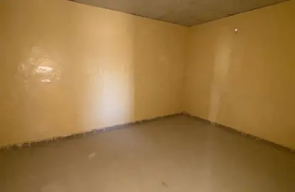 Villa - 2 Bedrooms - 2 Bathrooms for rent in Julfar - Ras Al Khaimah