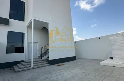 Townhouse - 4 Bedrooms - 2 Bathrooms for rent in Al Rawdah Al Sharqiyah - Al Ain Townhouse - 4 Bedrooms - 2 Bathrooms for rent in Al Rawdah Al Sharqiyah - Al Ain