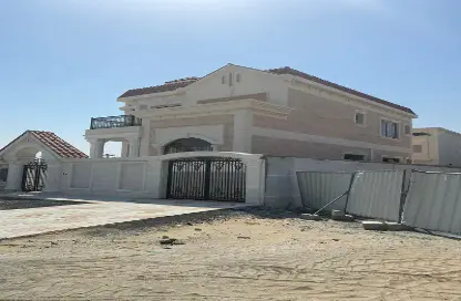 فيلا - 4 غرف نوم - 5 حمامات للبيع في تلال سيتي - الشارقة