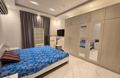 Apartment - 5 Bedrooms - 6 Bathrooms for rent in Al Zaheya Gardens - Al Zahya - Ajman