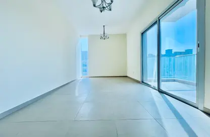 Apartment - 2 Bedrooms - 3 Bathrooms for rent in Al Jadaf Building - Al Jaddaf - Dubai