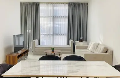 Apartment - 2 Bedrooms - 4 Bathrooms for rent in Golf Vista - DAMAC Hills - Dubai