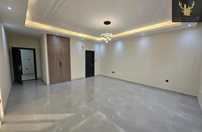 فيلا - 5 غرف نوم - 7 حمامات للايجار في إيريكا - فيلات ضواحي عجمان - ضواحي عجمان - عجمان