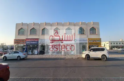 شقة - 3 غرف نوم - 3 حمامات للايجار في اليحر - العين