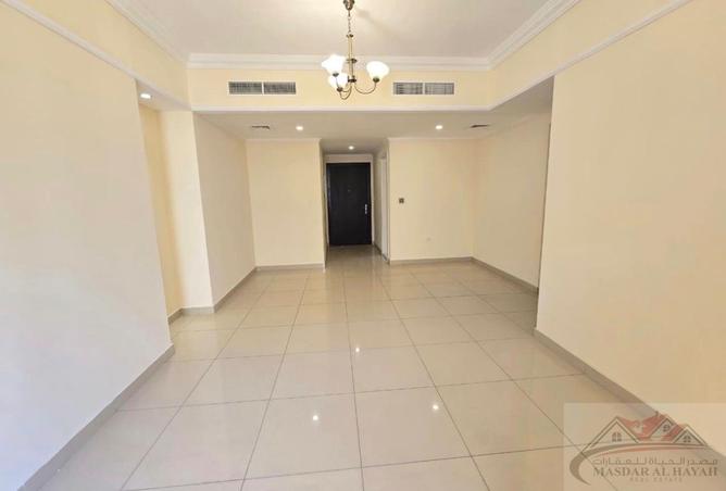 16021000 - Property Image 2