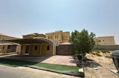 فيلا - 5 غرف نوم - 7 حمامات للايجار في 1 المويهات - المويهات - عجمان