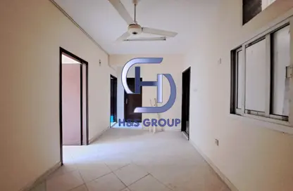 شقة - 2 غرف نوم - 1 حمام للايجار في طريق فاير ستاشن - مويلح - الشارقة