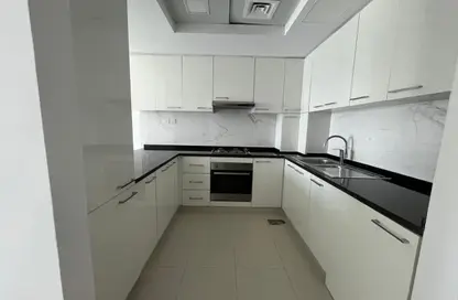 Apartment - 1 Bedroom - 2 Bathrooms for rent in Oxford Building - Jumeirah Village Circle - Dubai