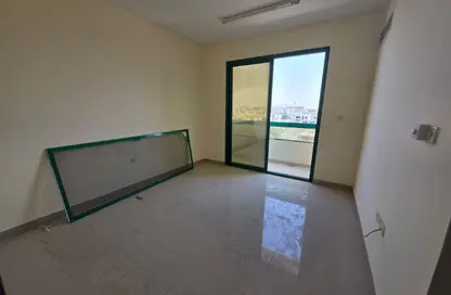 شقة - غرفة نوم - 2 حمامات للايجار في 3 المويهات - المويهات - عجمان