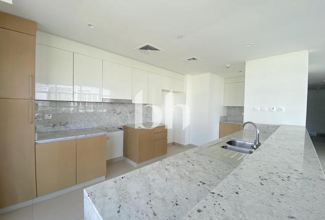 16064821 - صورة العقار 3