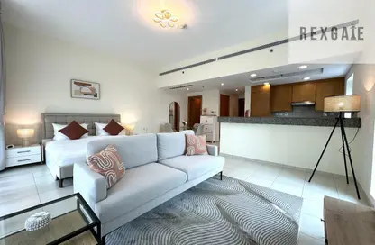 Apartment - 1 Bathroom for rent in Bay Square Building 9 - Bay Square - Business Bay - Dubai Apartment - 1 Bathroom for rent in Bay Square Building 9 - Bay Square - Business Bay - Dubai