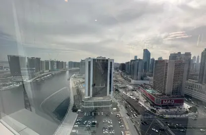 High Floor | Investor Deal | Vacant | Canal View