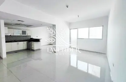 Apartment - 3 Bedrooms - 4 Bathrooms for rent in Marina Bay by DAMAC - Najmat Abu Dhabi - Al Reem Island - Abu Dhabi
