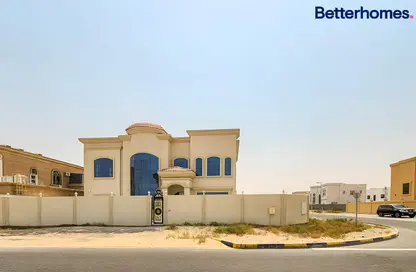 Outdoor Building image for: Villa - 5 Bedrooms for sale in Hoshi - Al Badie - Sharjah, Image 1