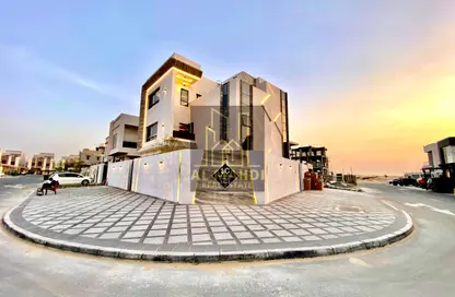 Villa - 6 Bedrooms - 7+ Bathrooms for sale in Al Yasmeen 1 - Al Yasmeen - Ajman