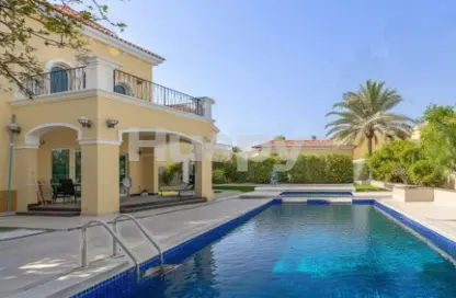 Villa - 3 Bedrooms - 4 Bathrooms for rent in Legacy - Jumeirah Park - Dubai