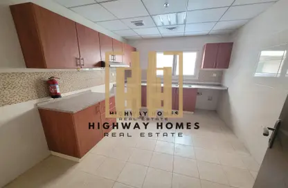 Apartment - 2 Bedrooms - 2 Bathrooms for rent in Muwaileh 29 Building - Muwaileh - Sharjah