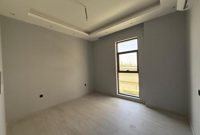 16051998 - Property Image 2