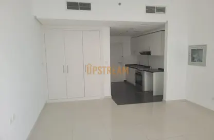 Apartment - 1 Bathroom for rent in Golf Promenade 3B - Golf Promenade - DAMAC Hills - Dubai