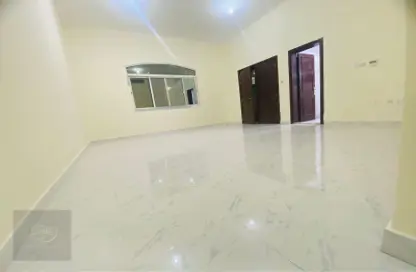 شقة - غرفة نوم - 1 حمام للايجار في مدينة خليفة - أبوظبي