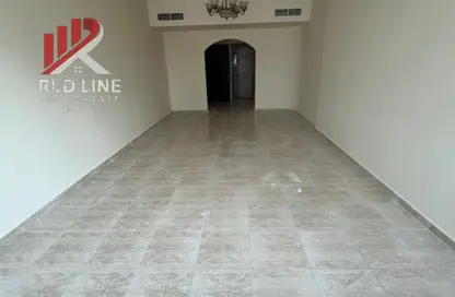 شقة - 3 غرف نوم - 4 حمامات للايجار في التعاون - الشارقة