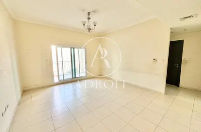 Apartment - 1 Bedroom - 1 Bathroom for rent in Mazaya 19 - Queue Point - Dubai Land - Dubai