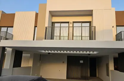 Townhouse - 3 Bedrooms - 4 Bathrooms for rent in Greenviews 2 - EMAAR South - Dubai South (Dubai World Central) - Dubai