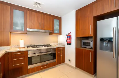 Apartment - 3 Bedrooms - 3 Bathrooms for rent in Boulevard Point - Downtown Dubai - Dubai