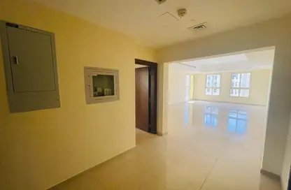 Apartment - 2 Bedrooms - 4 Bathrooms for rent in Bawabat Al Sharq - Baniyas East - Baniyas - Abu Dhabi