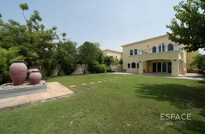 Villa - 3 Bedrooms - 3 Bathrooms for rent in Legacy - Jumeirah Park - Dubai