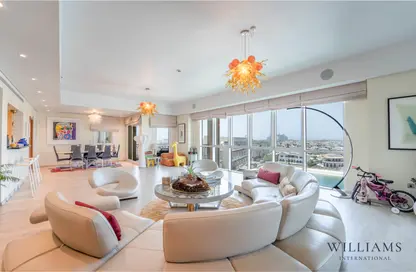 Apartment - 3 Bedrooms - 4 Bathrooms for sale in Marina Residences 4 - Marina Residences - Palm Jumeirah - Dubai