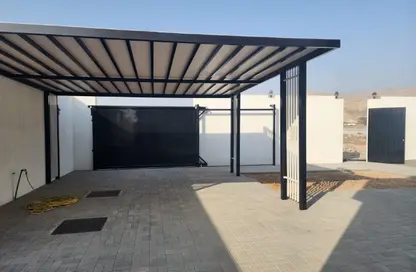 Villa - 3 Bedrooms - 5 Bathrooms for rent in Seih Al Burairat - Ras Al Khaimah