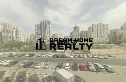 Apartment - 3 Bedrooms - 4 Bathrooms for rent in AL Wazzan Building A - Al Majaz 3 - Al Majaz - Sharjah