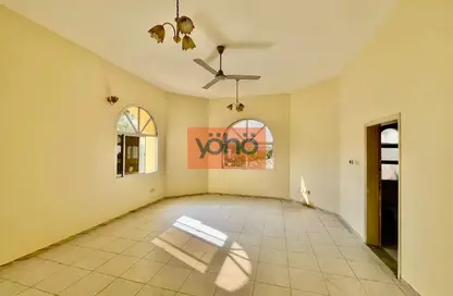 فيلا - 4 غرف نوم - 6 حمامات للايجار في فلل الجميرا 1 - جميرا 1 - الجميرا - دبي فيلا - 4 غرف نوم - 6 حمامات للايجار في فلل الجميرا 1 - جميرا 1 - الجميرا - دبي