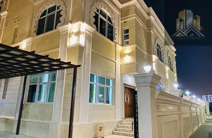 Apartment - 3 Bedrooms - 3 Bathrooms for rent in Khalifa City A Villas - Khalifa City A - Khalifa City - Abu Dhabi