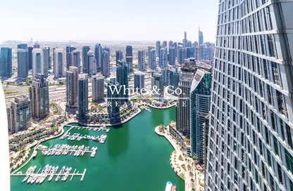 Apartment - 1 Bedroom - 2 Bathrooms for rent in Damac Heights - Dubai Marina - Dubai