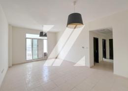 Empty Room image for: Apartment - 2 bedrooms - 3 bathrooms for rent in Mazaya 12 - Queue Point - Dubai Land - Dubai, Image 1