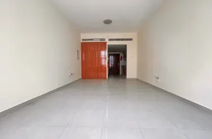 Apartment - Studio - 1 Bathroom for rent in Al Hawai Twin Towers - Al Nahda 2 - Al Nahda - Dubai