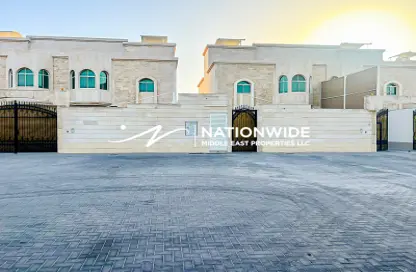 Villa - 5 Bedrooms - 6 Bathrooms for rent in Khalifa City A Villas - Khalifa City A - Khalifa City - Abu Dhabi