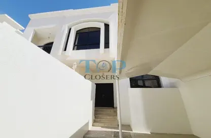 Villa - 3 Bedrooms - 4 Bathrooms for rent in Central District - Al Ain