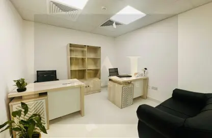 مركز أعمال - استوديو - 1 حمام للايجار في أبو هيل - ديرة - دبي