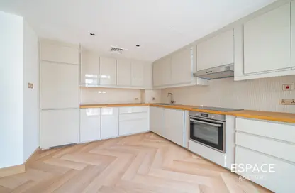 Villa - 2 Bedrooms - 3 Bathrooms for sale in Springs 14 - The Springs - Dubai