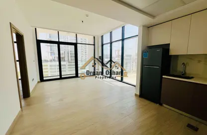 Apartment - 2 Bedrooms - 1 Bathroom for rent in AZIZI Riviera - Meydan One - Meydan - Dubai