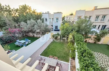 تاون هاوس - 2 غرف نوم - 2 حمامات للايجار في الينابيع 15 - الينابيع - دبي