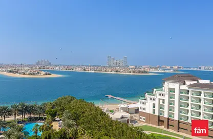 Apartment - 4 Bedrooms - 5 Bathrooms for sale in Dream Palm Residence - The Crescent - Palm Jumeirah - Dubai