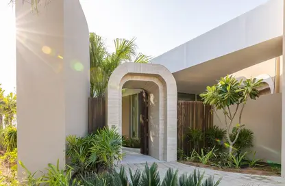 Outdoor House image for: Villa - 6 Bedrooms - 6 Bathrooms for sale in Zuha Island Villas - The World Islands - Dubai, Image 1