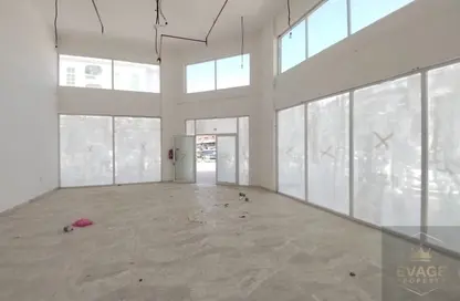 Shop - Studio - 1 Bathroom for rent in Al Rashidiya Towers - Al Rashidiya - Ajman Downtown - Ajman